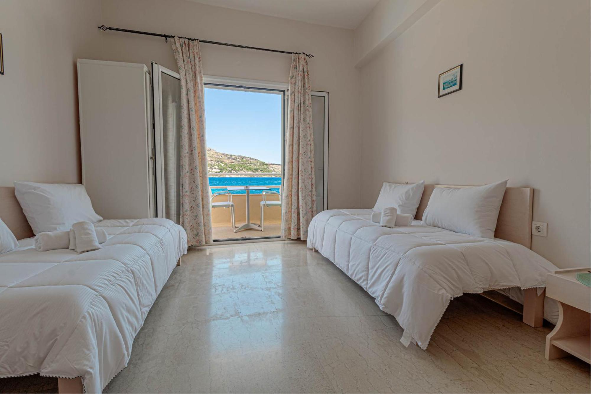 Serenity House Касиопи Стая снимка